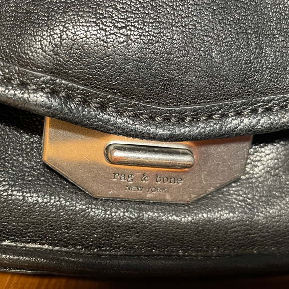 Black Rag & Bone Small Field Leather Crossbody Bag - Picture 5 of 16